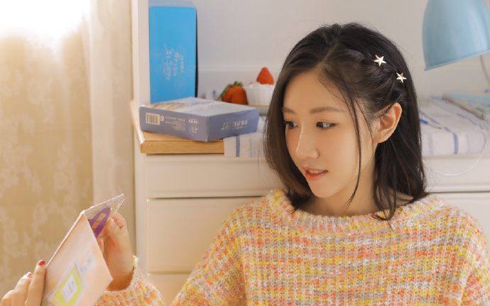 AI“换装”损害军人警察形象 法律风险不容忽视